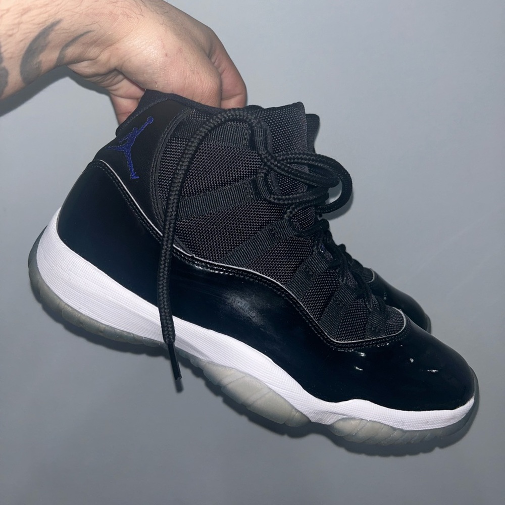JORDAN 11 RETRO (Space Jam 2016)